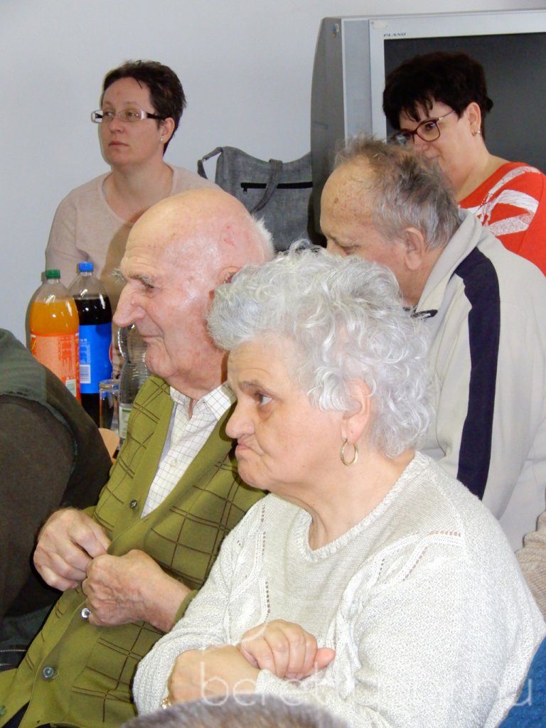 Farsang az idősotthonban 08